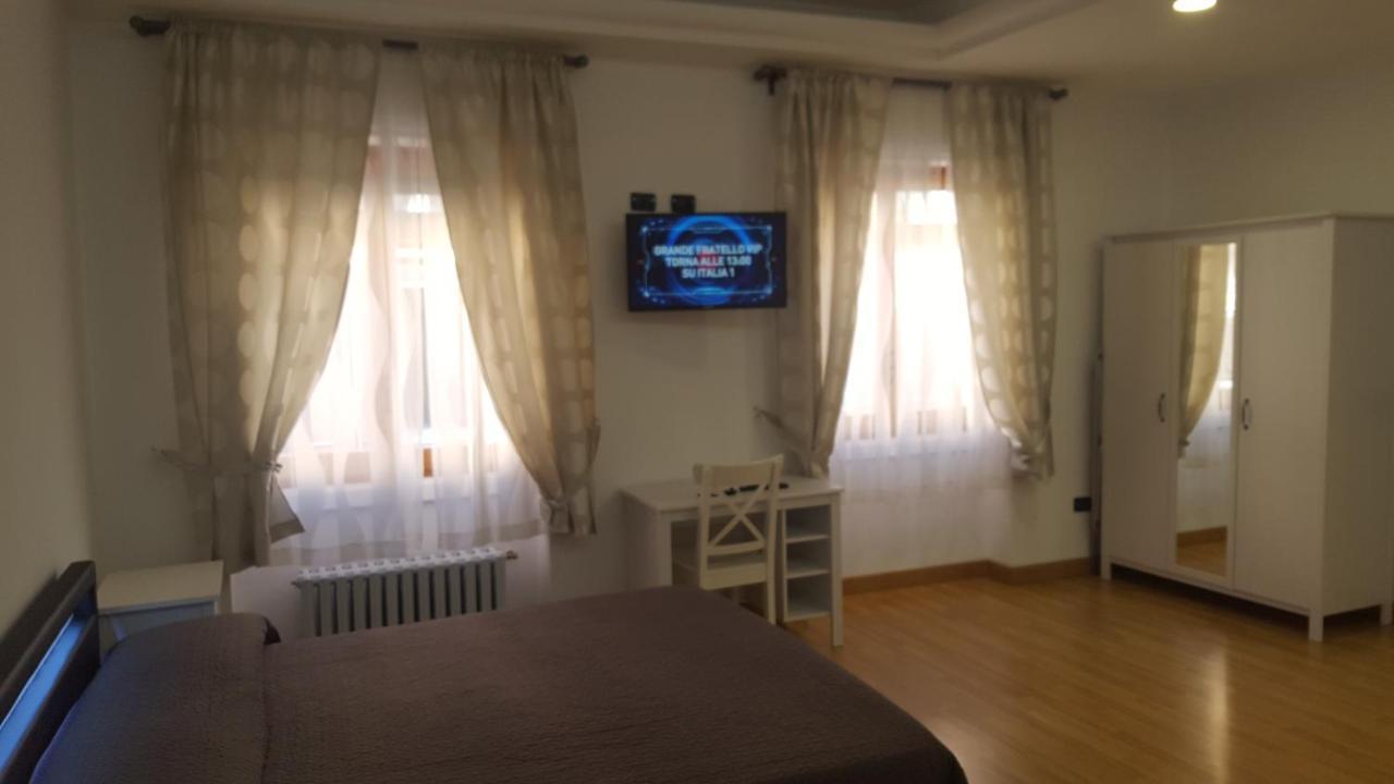 סן ג'יואבאני רוטונדו Camere Santa Rita מראה חיצוני תמונה